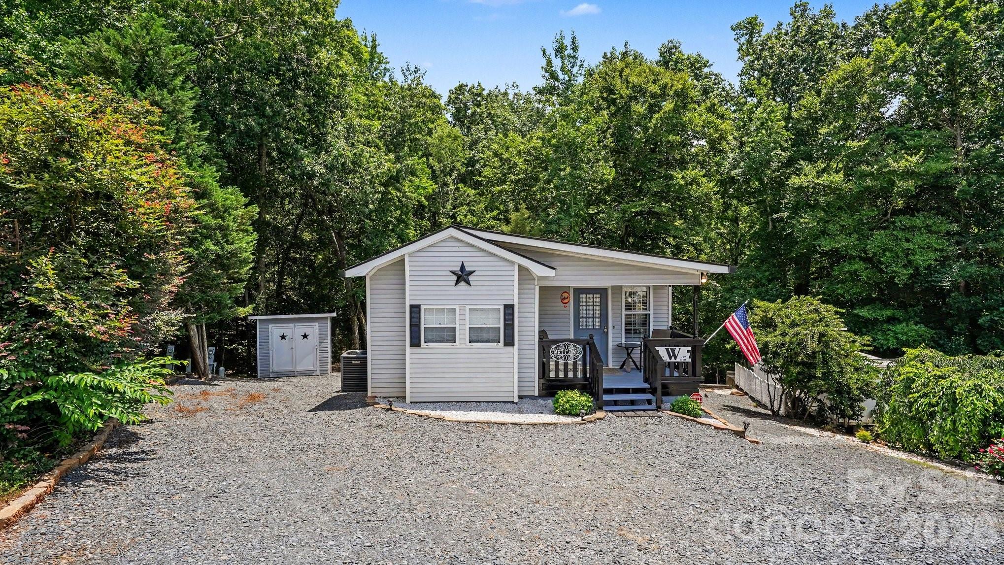 113 Lake View Drive