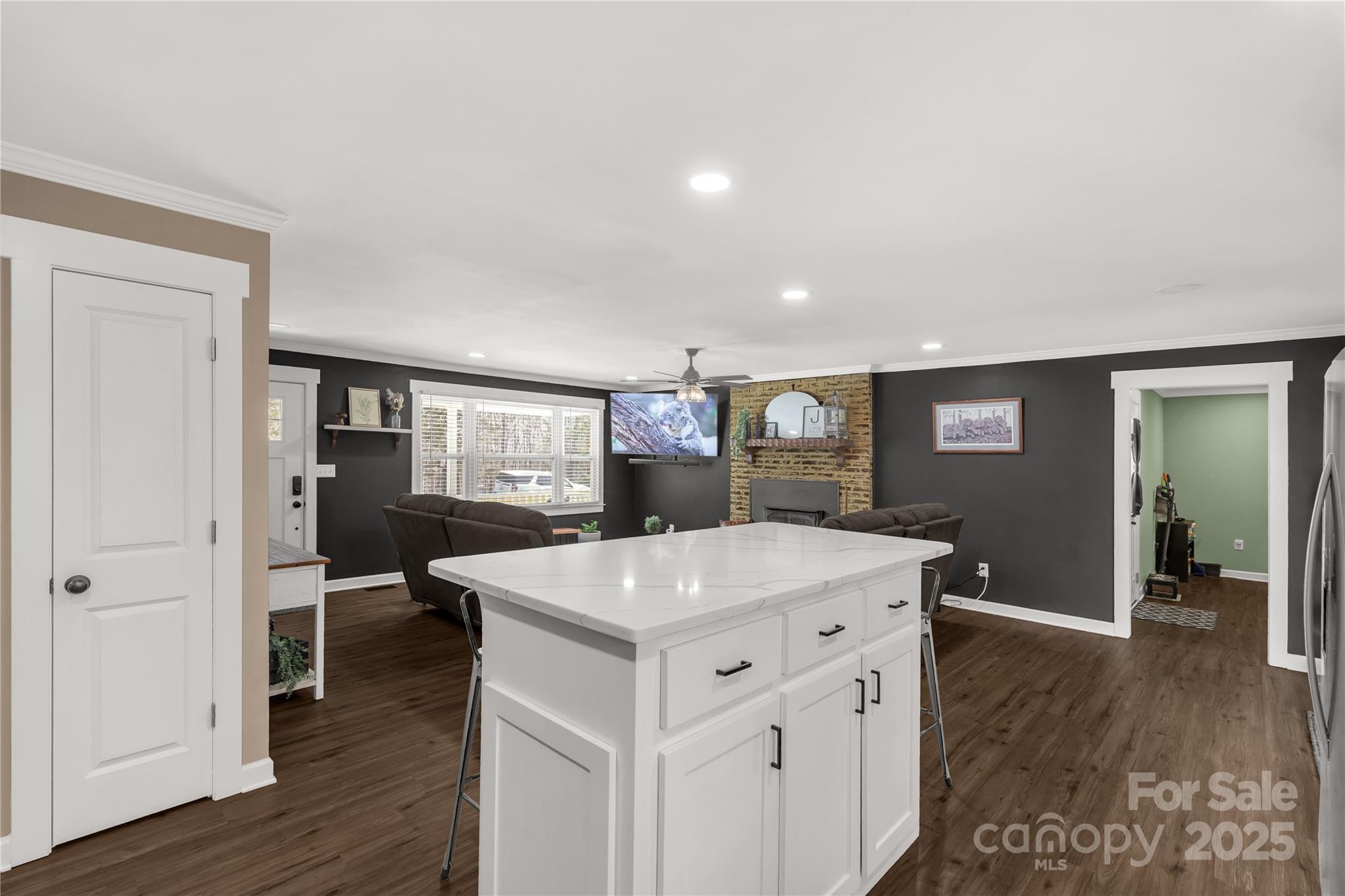 Woodland Hills - Residential