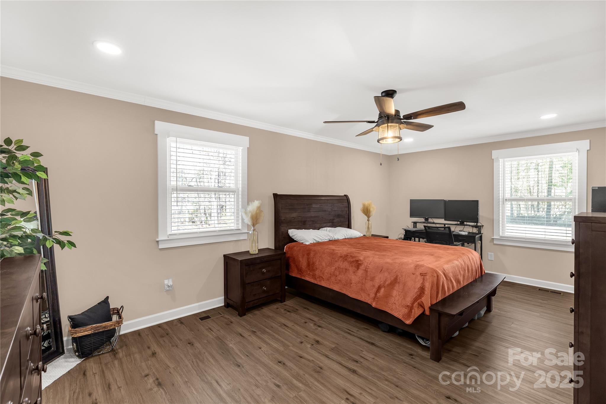 Woodland Hills - Residential