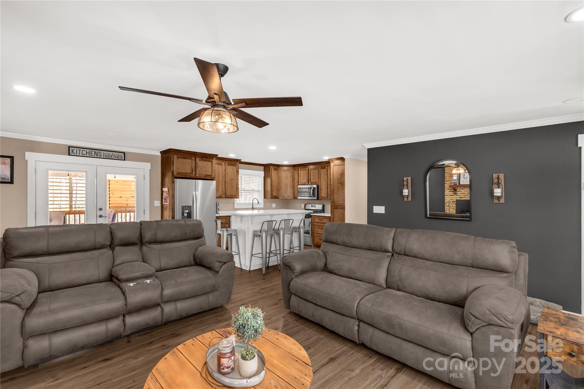 Woodland Hills - Residential