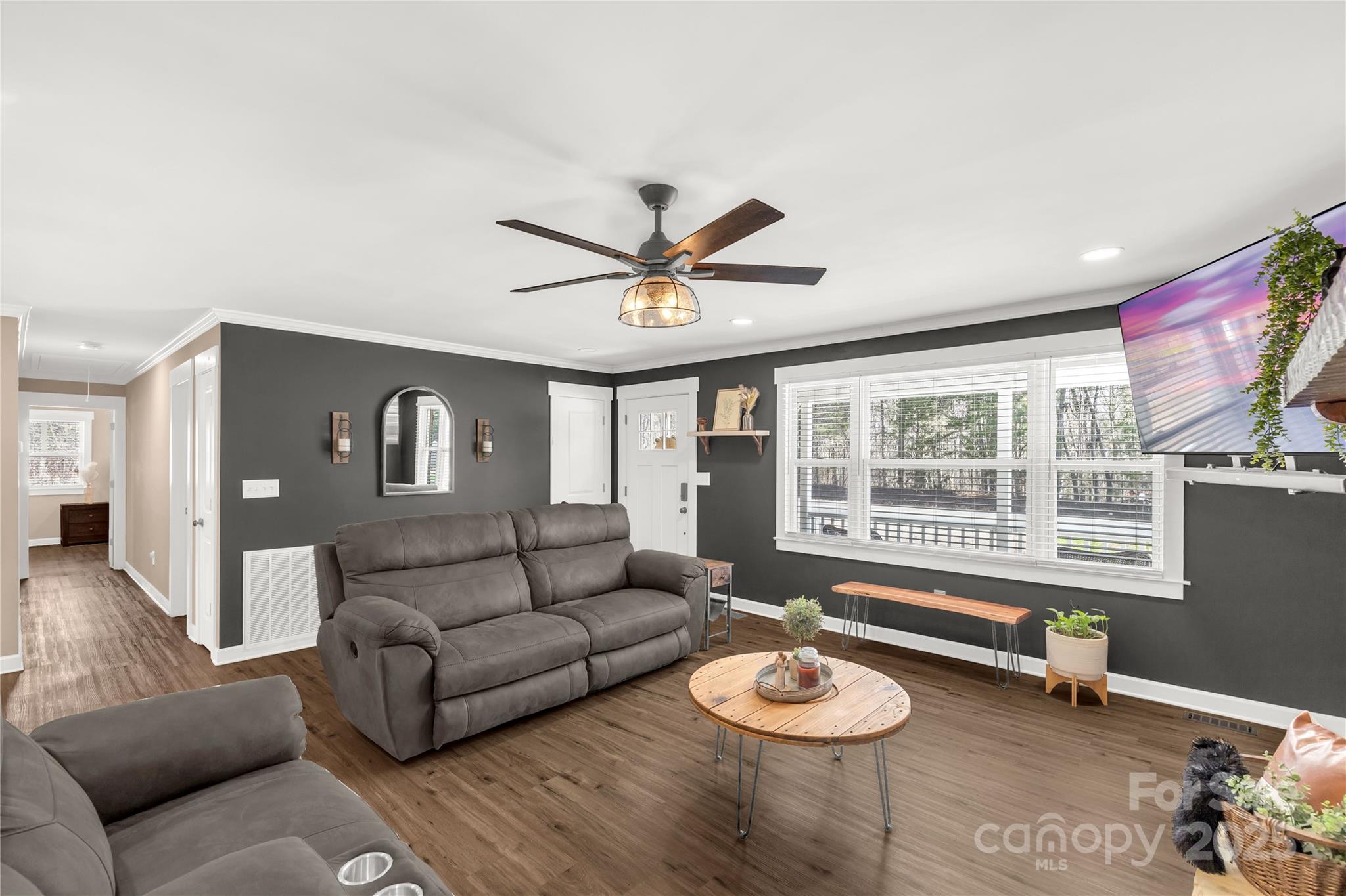 Woodland Hills - Residential