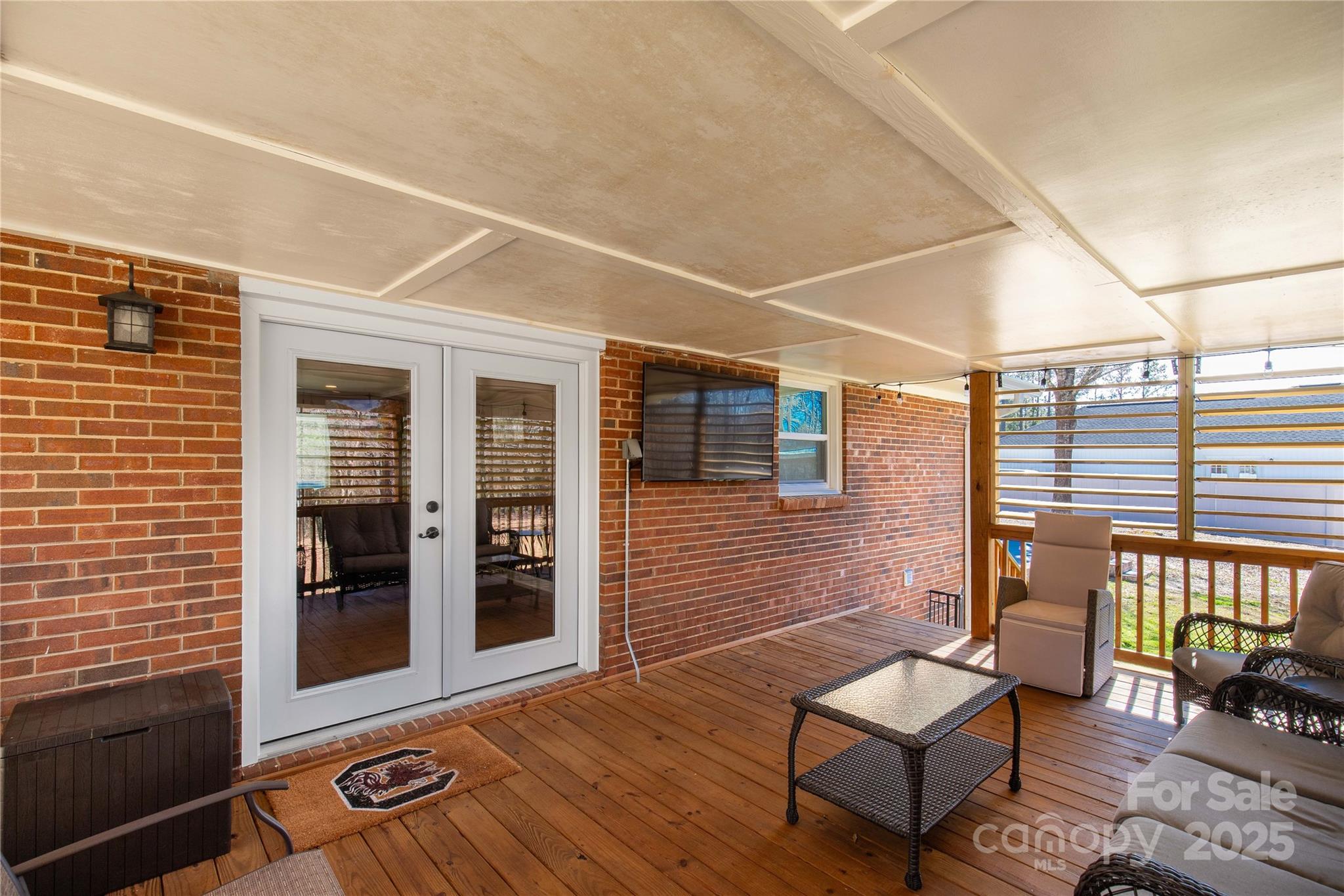 Woodland Hills - Residential