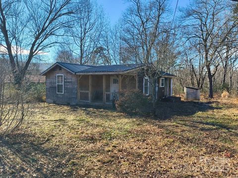 28 Pearl Street Black Mountain NC 28711