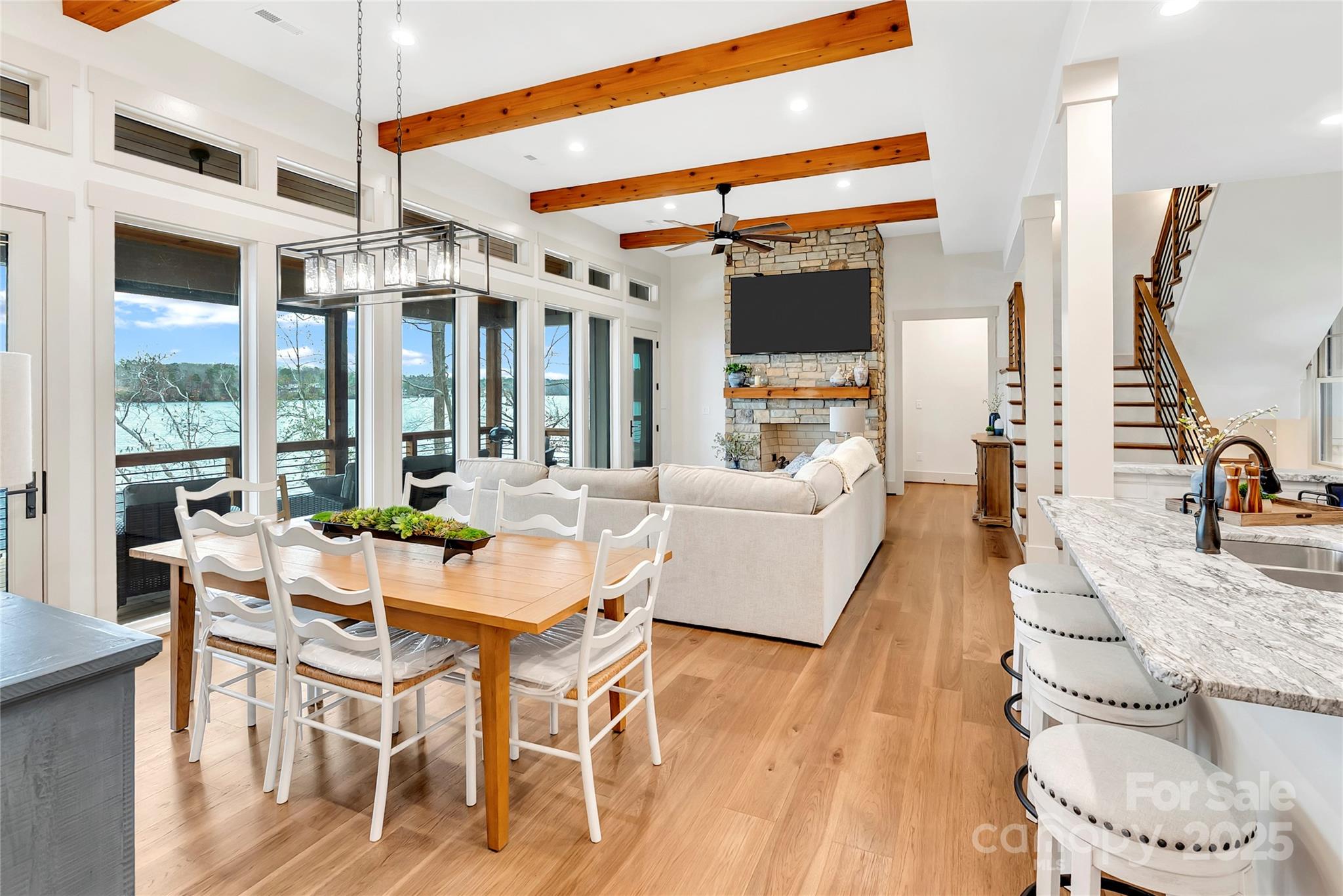 8058 Edgewater Drive