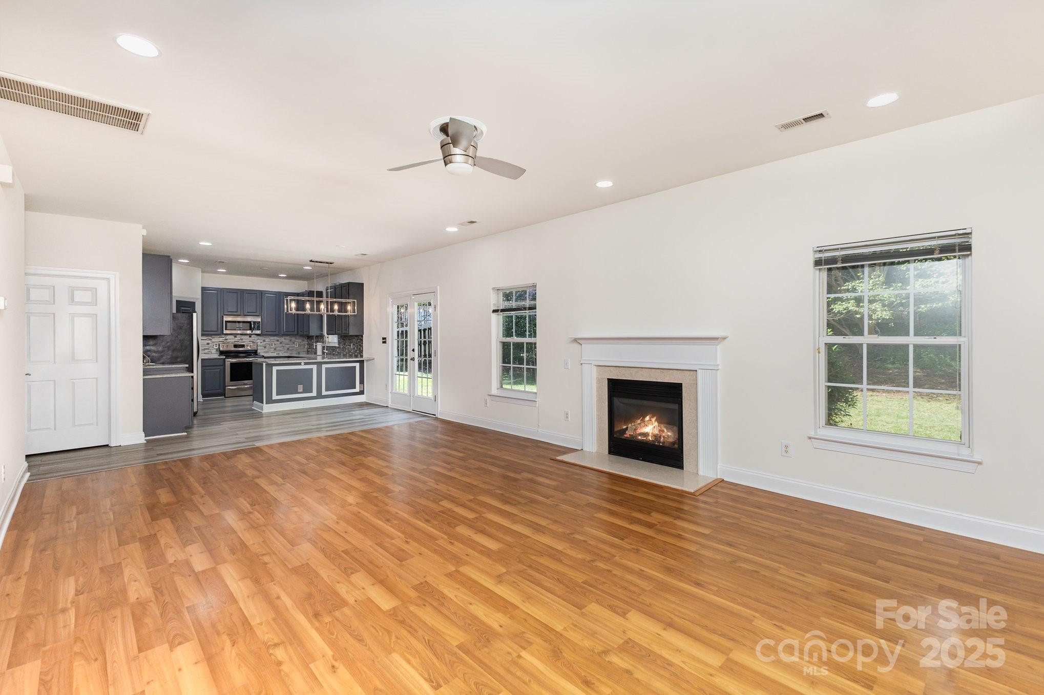 Madison Park - Residential