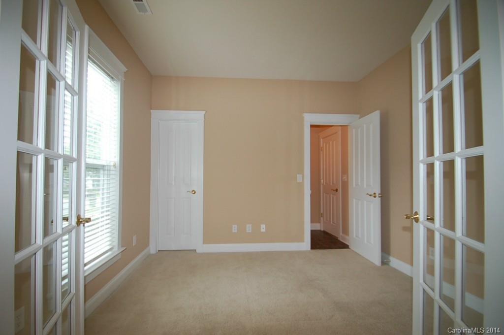 Monteith Park - Residential Lease