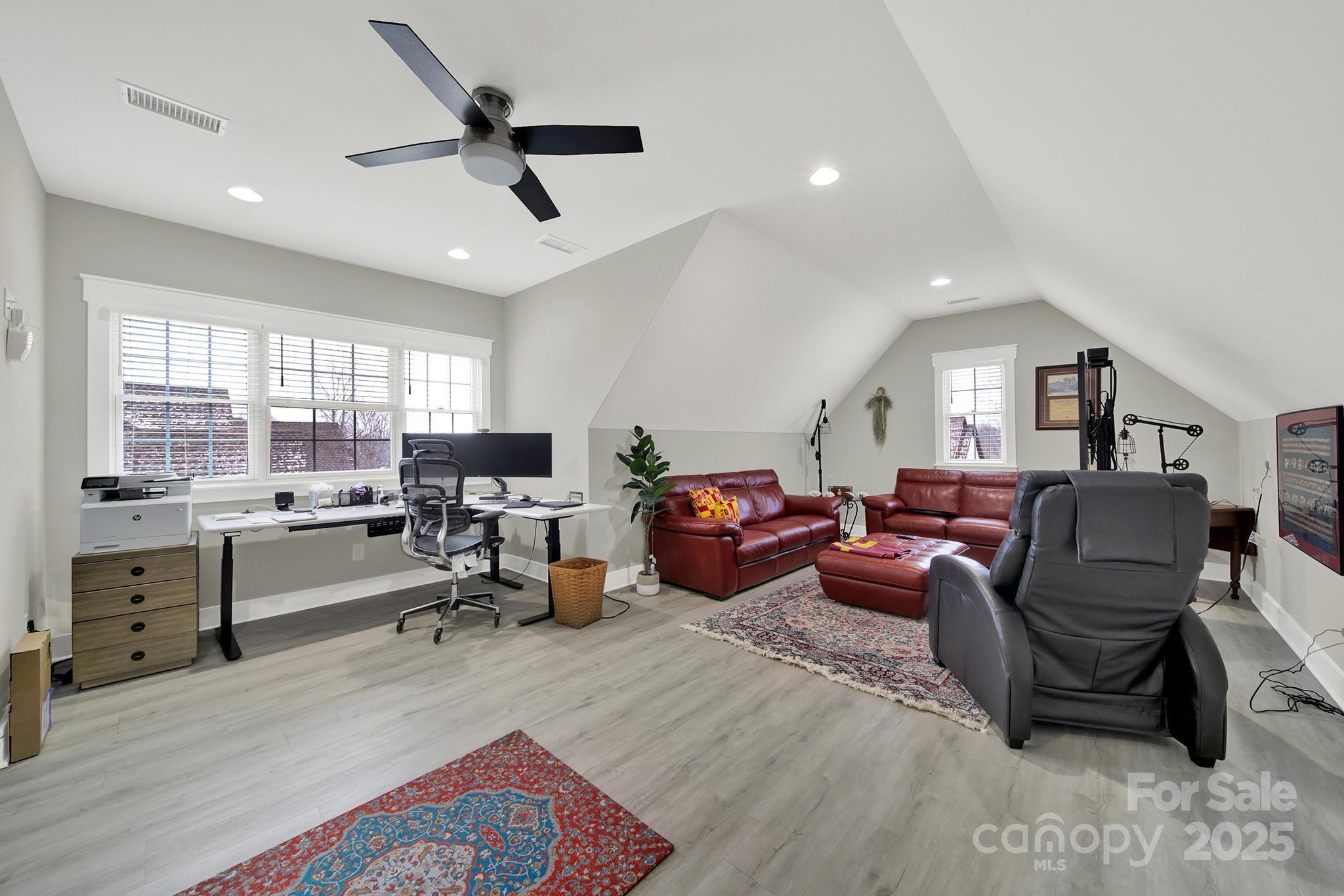 Stanton Heights - Residential