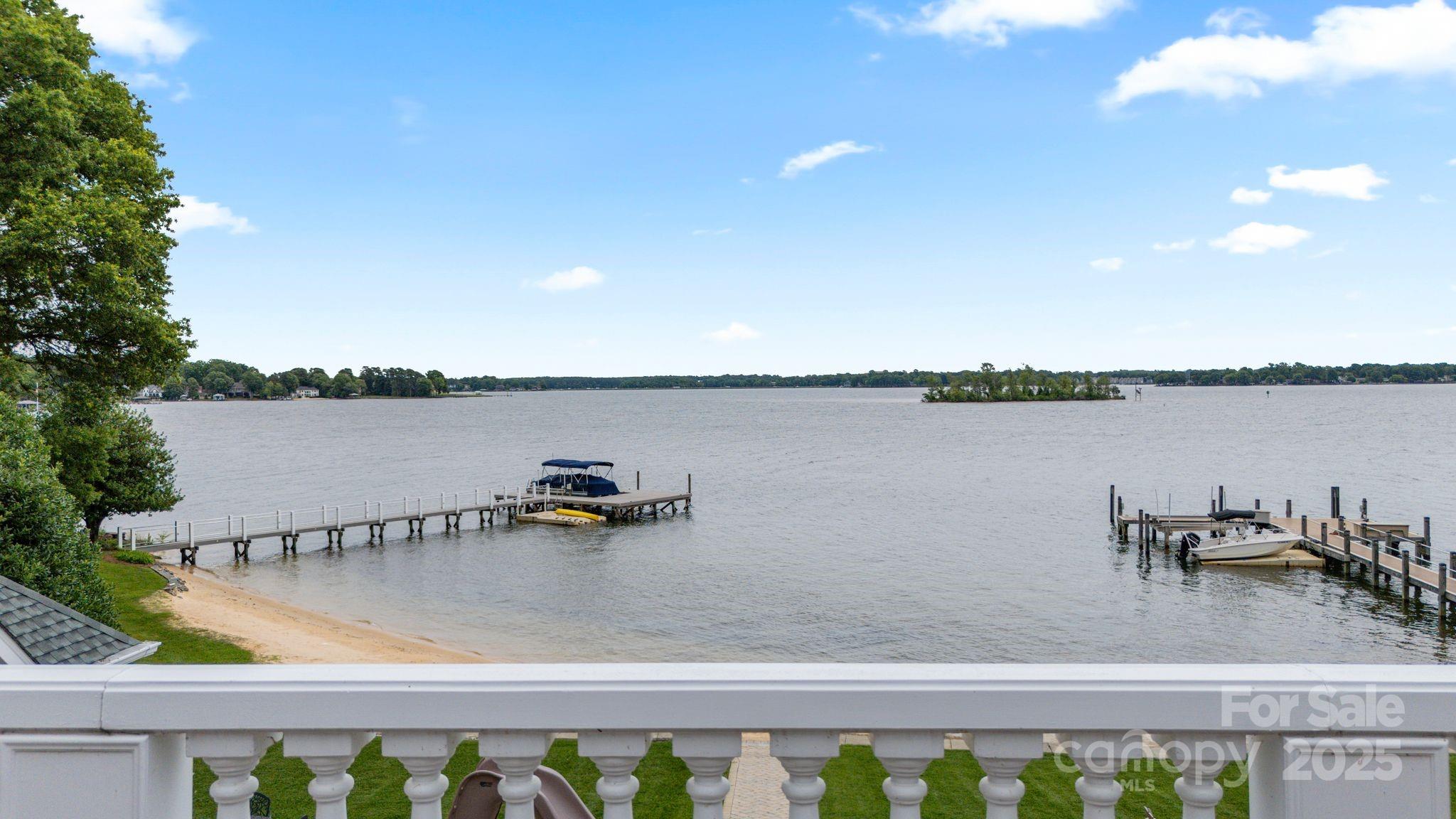 123 Sailview Road