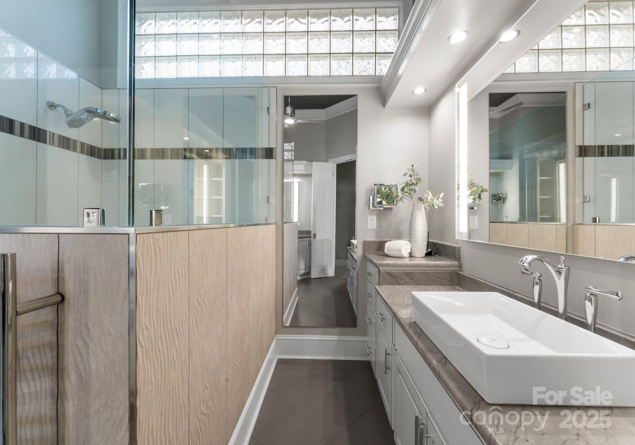 Alexander Island - Residential