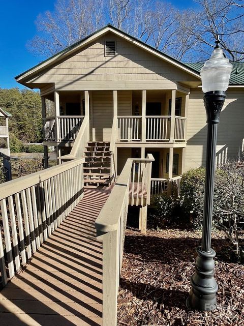 Condominium in Lake Lure NC 160 Whitney Boulevard.jpg