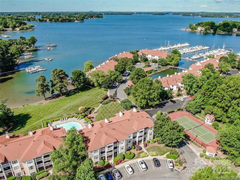 Cornelius, North Carolina 28031, United States, 2 Bedrooms Bedrooms, ,2 BathroomsBathrooms,Residential,Active,124096