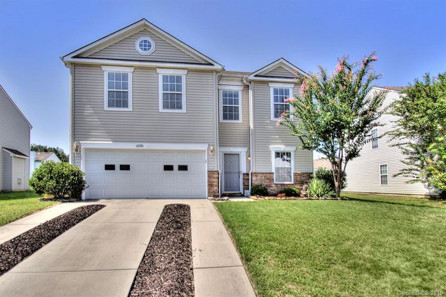 What a great house in desirable Steele Creek is just minutes to Rivergate (shop/dine), Outlets & 485/77. Floor plan utilizes every inch & no wasted space! Kit w/ gas range, tile floor/backsplash & upgraded 42" cabinets. Home boasts crown molding throughout main & upper levels. Designated office w/ wainscoating. Updated lighting & ceiling fans in GR, Loft & all bedrooms. Large laundry room PLUS fabulous walk-in pantry/utility room w/ drop zone/charging station area. Short walk to community pool.