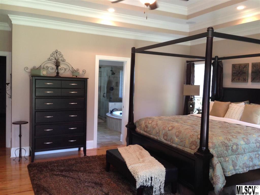 Olivers Landing - Residential