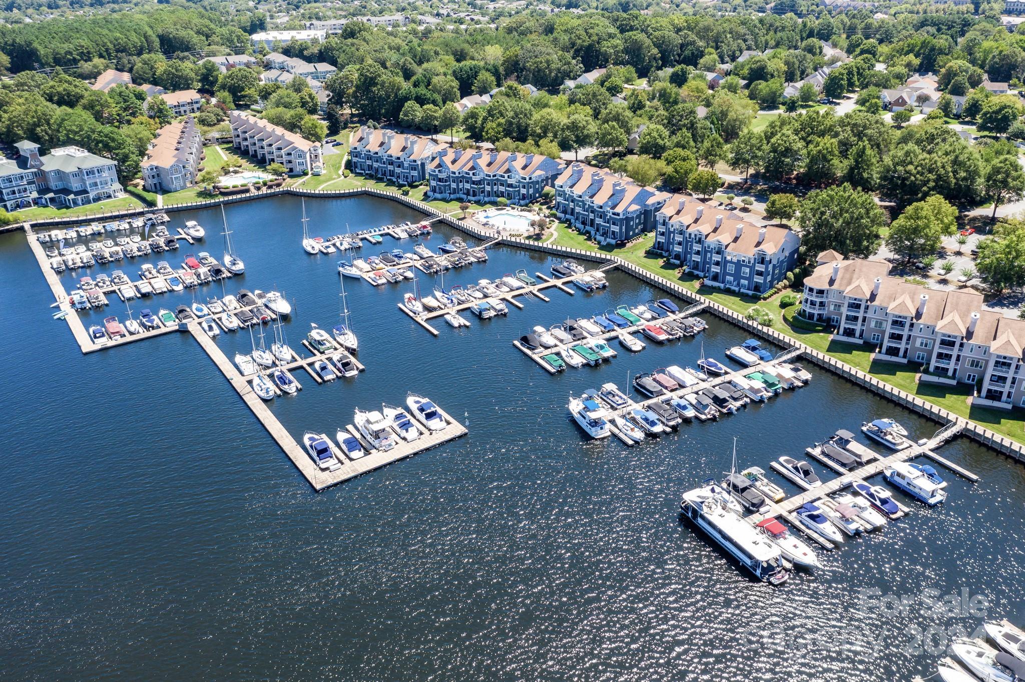 Vineyard Point - Residential