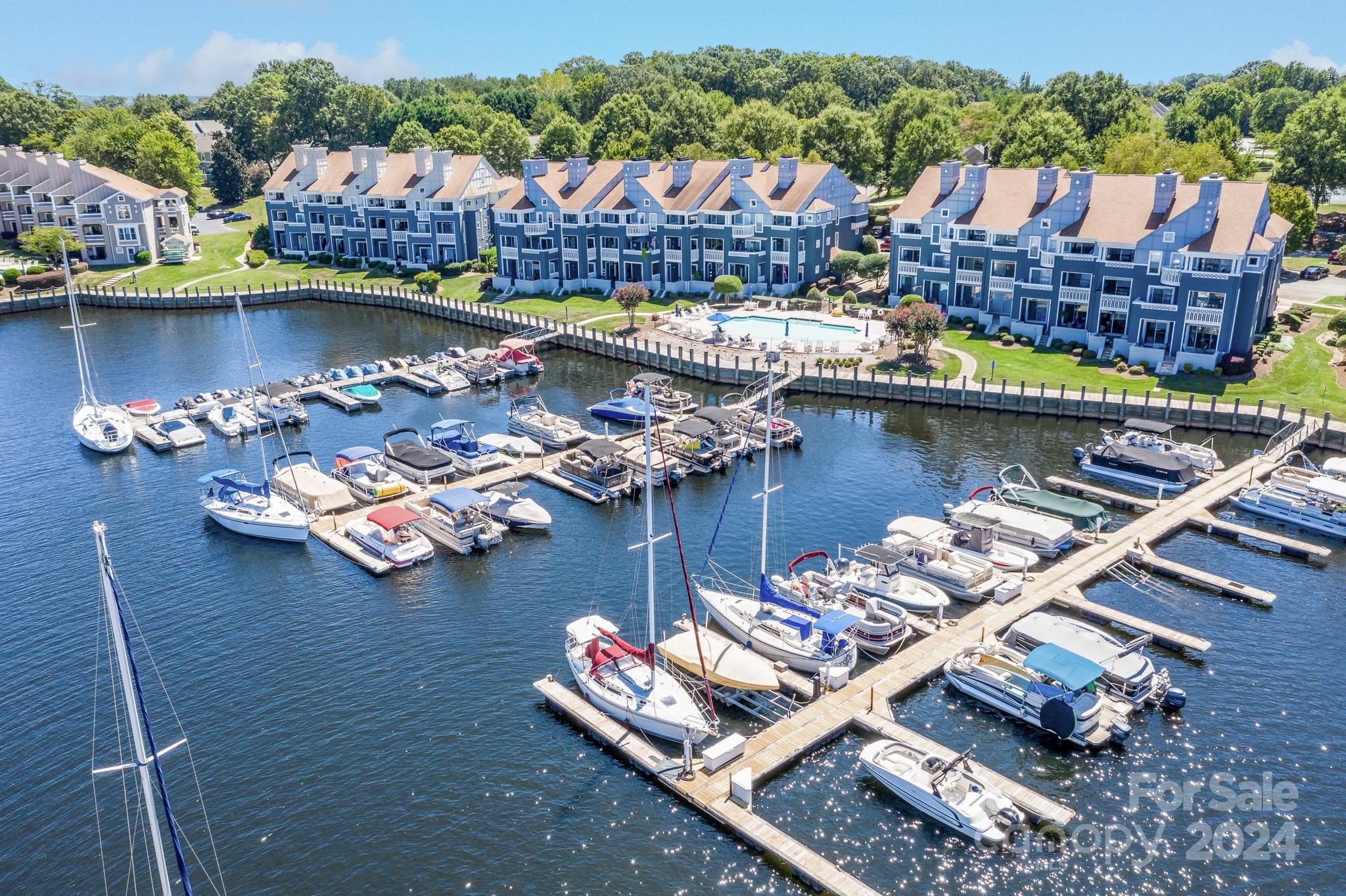 Vineyard Point - Residential