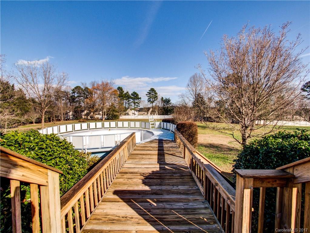 Serene Lake - Residential