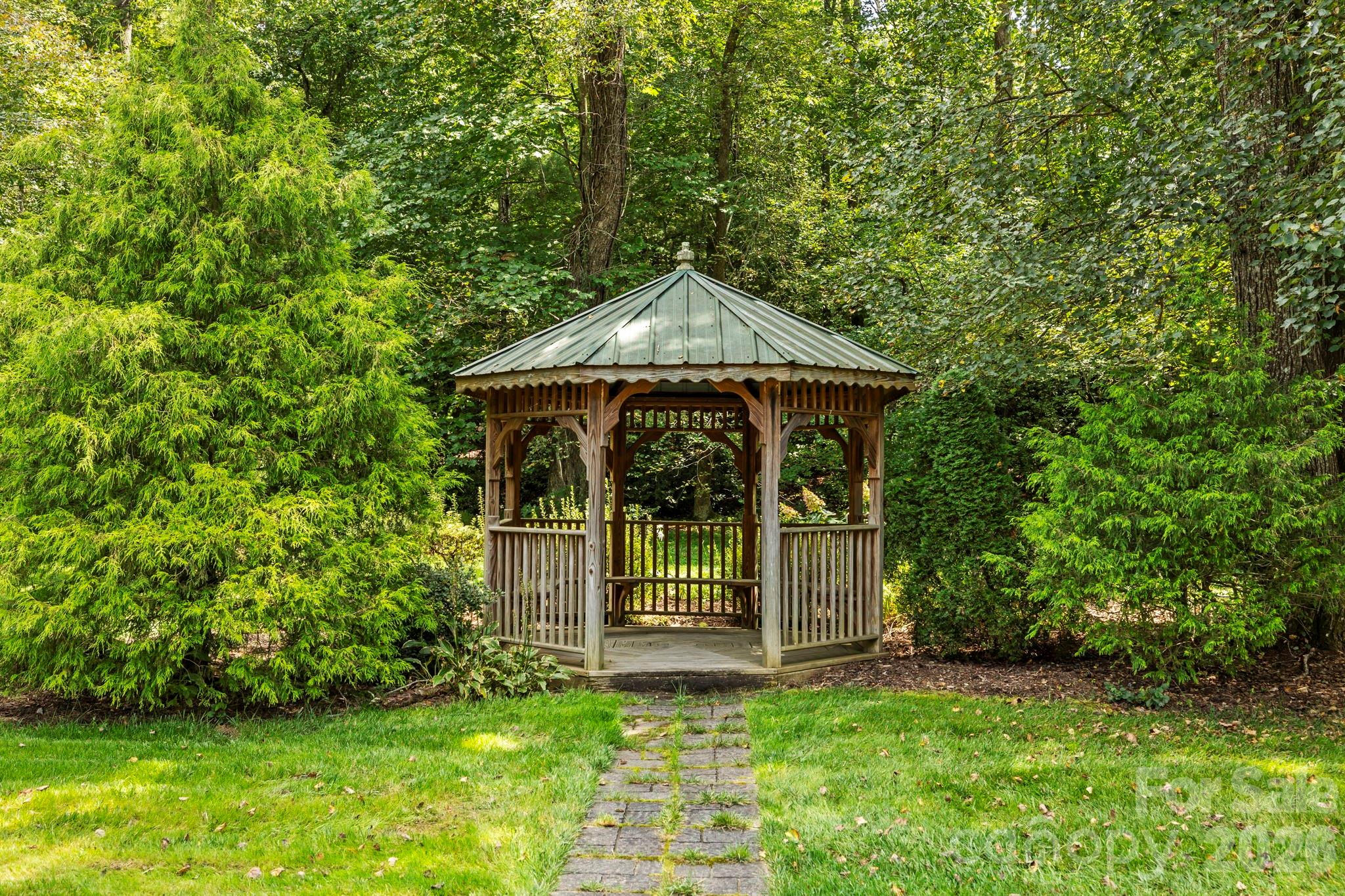 Etowah Golf Villas - Residential