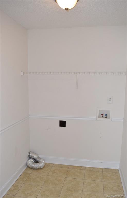 Hagers Ferry - Residential Lease