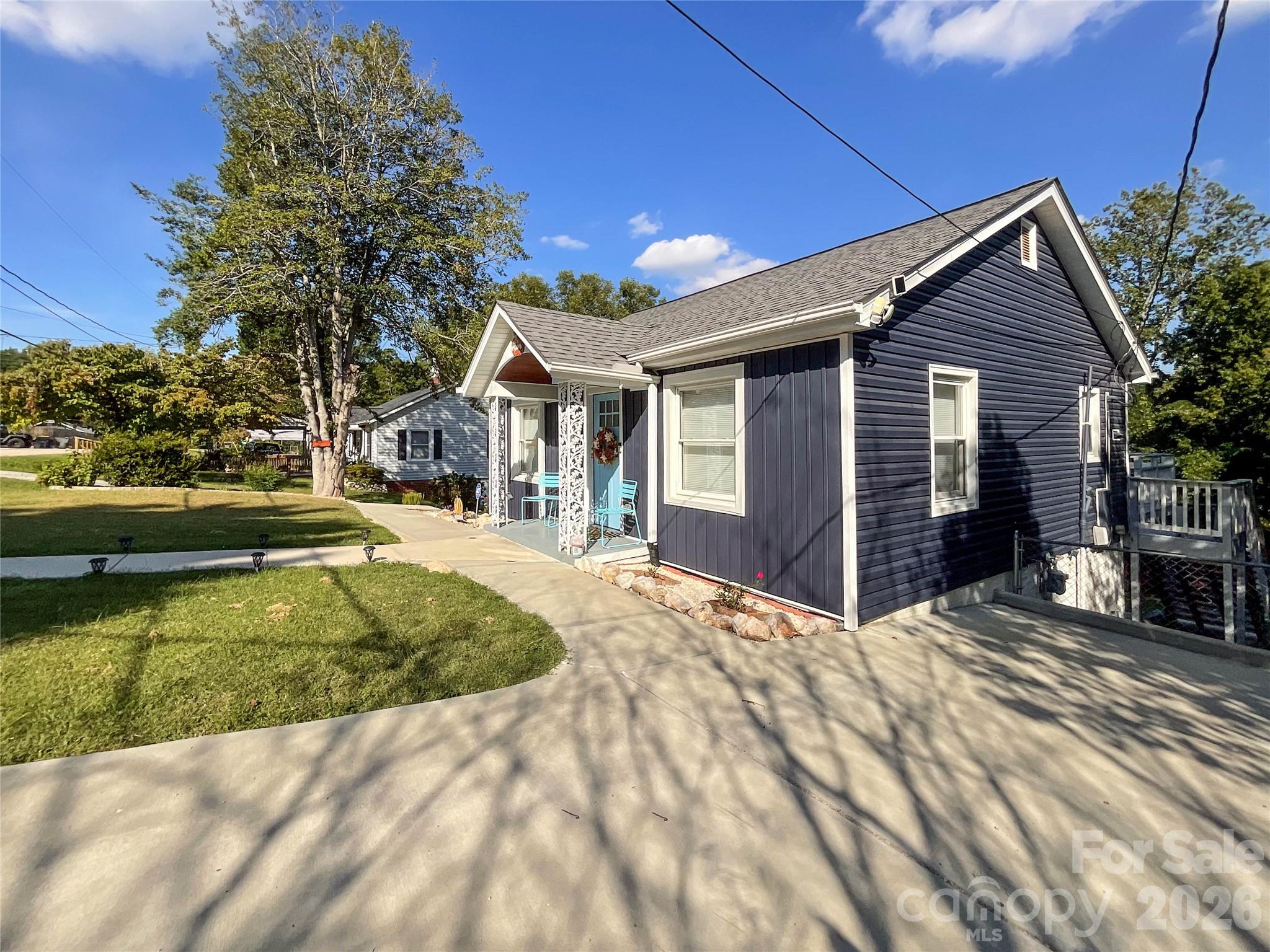 1313 Haywood Avenue