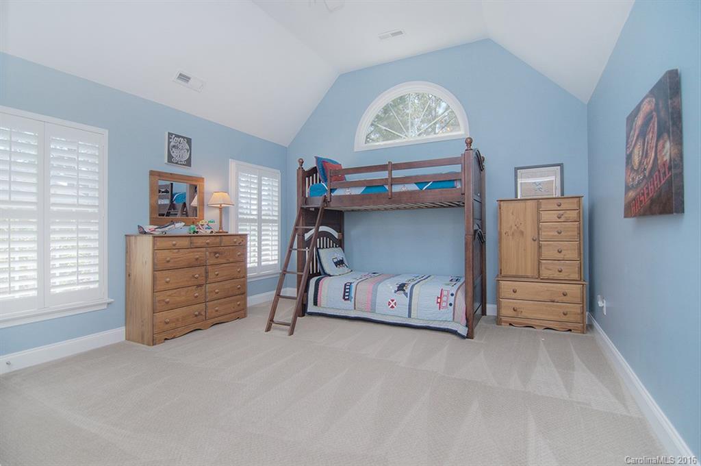 Lake Shore - Residential