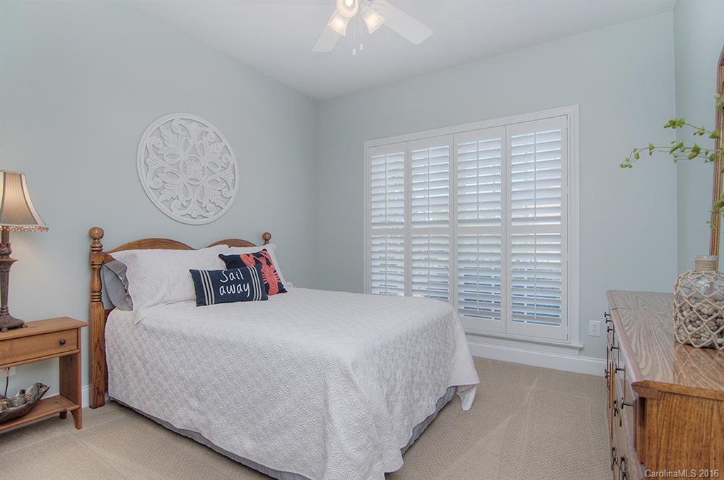 Lake Shore - Residential