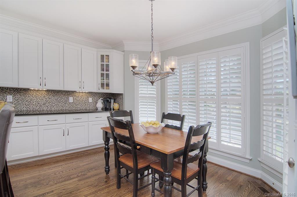 Lake Shore - Residential