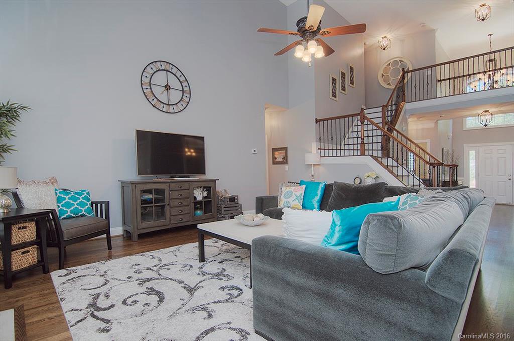 Lake Shore - Residential