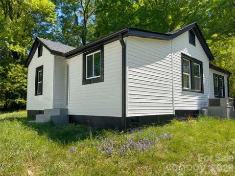 Photo of 307 Ervin Drive, Cherryville, NC 28021 (MLS # 4371227)