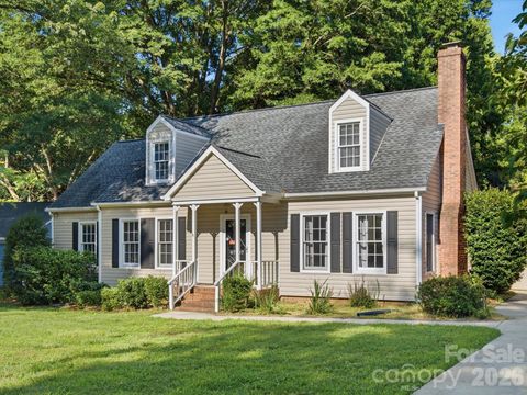 Photo of 6737 Harrison Road, Charlotte, NC 28270 (MLS # 4400135)