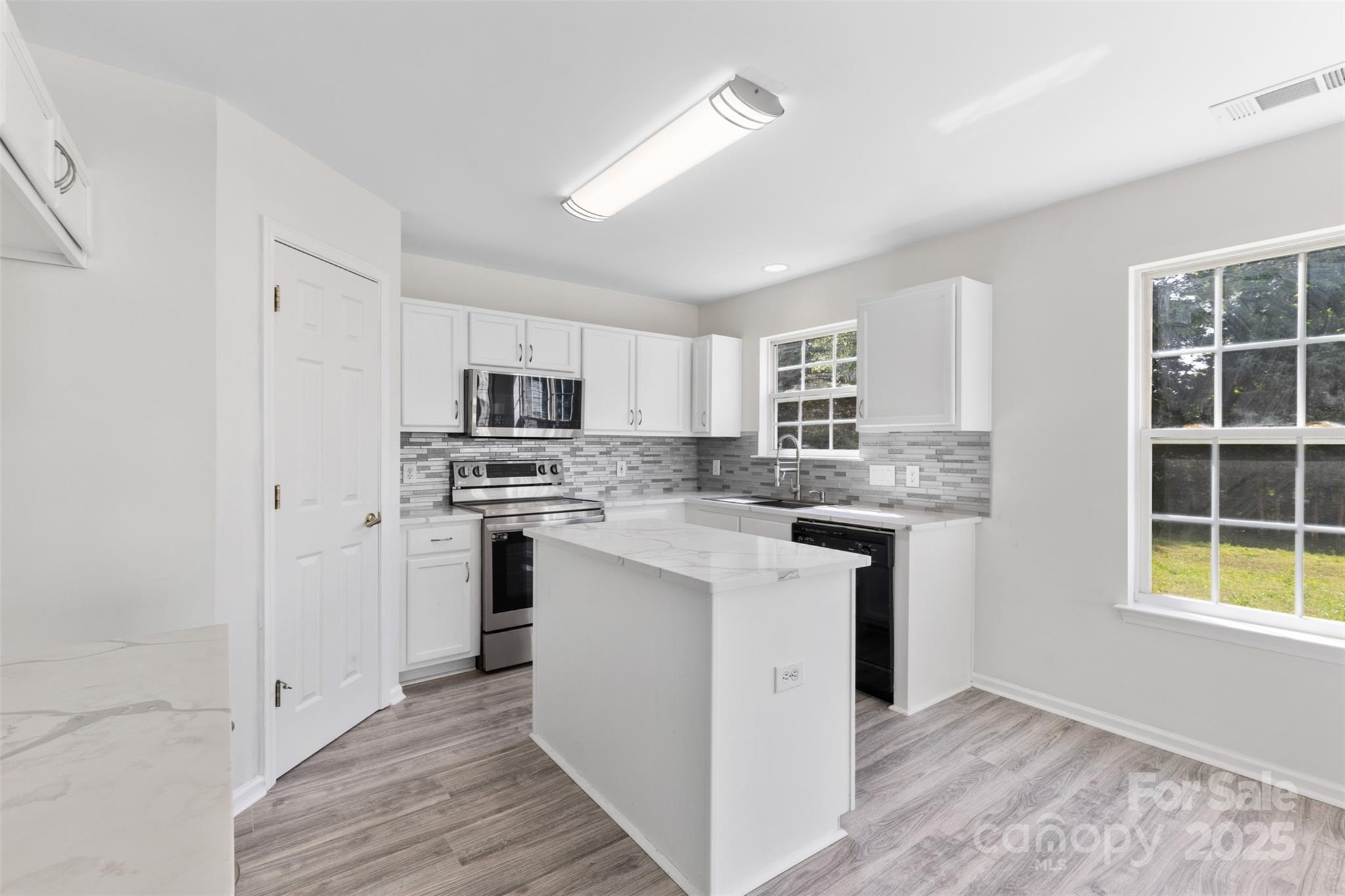 Rocky River Village - Residential