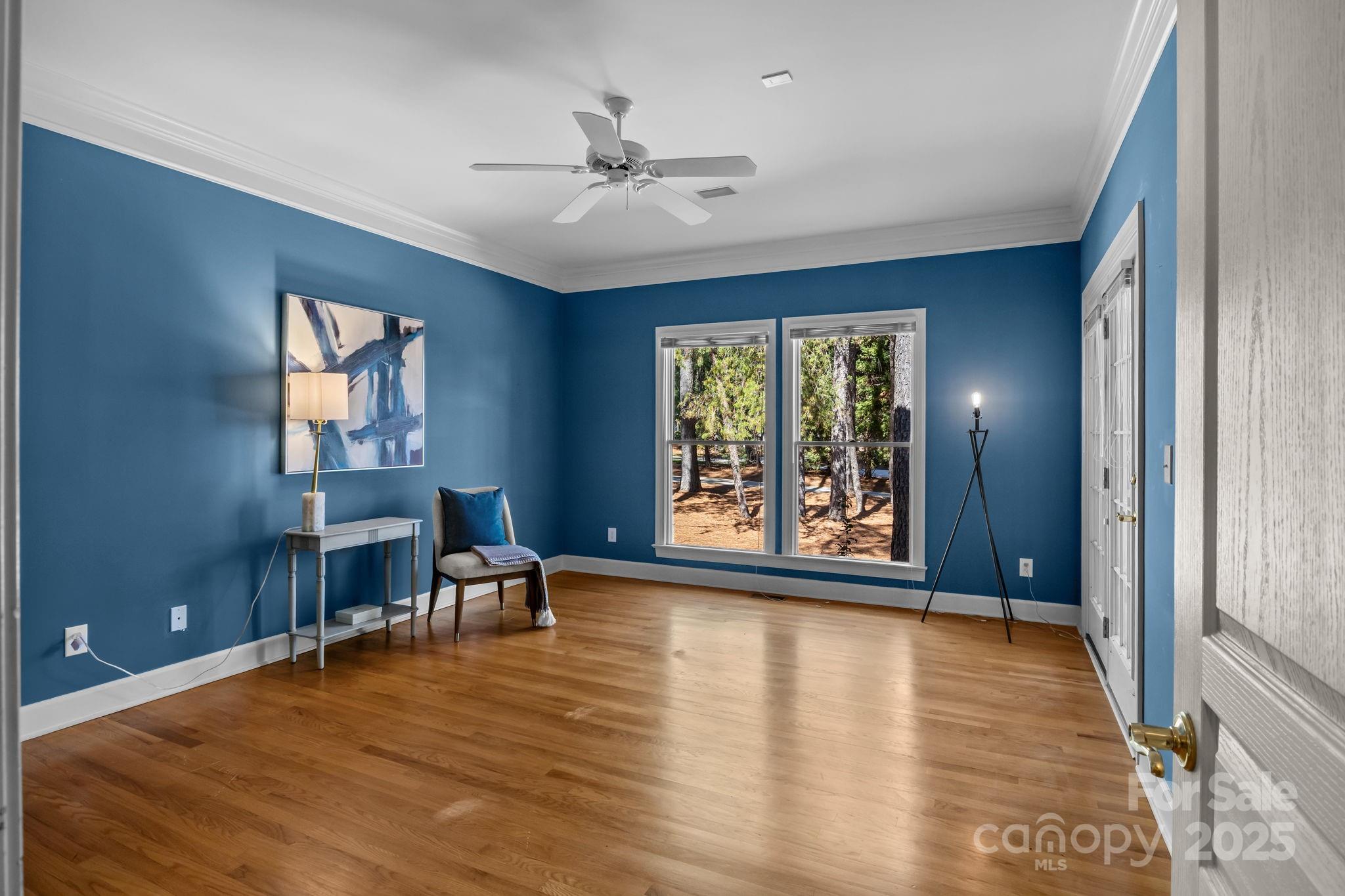 The Peninsula - Residential