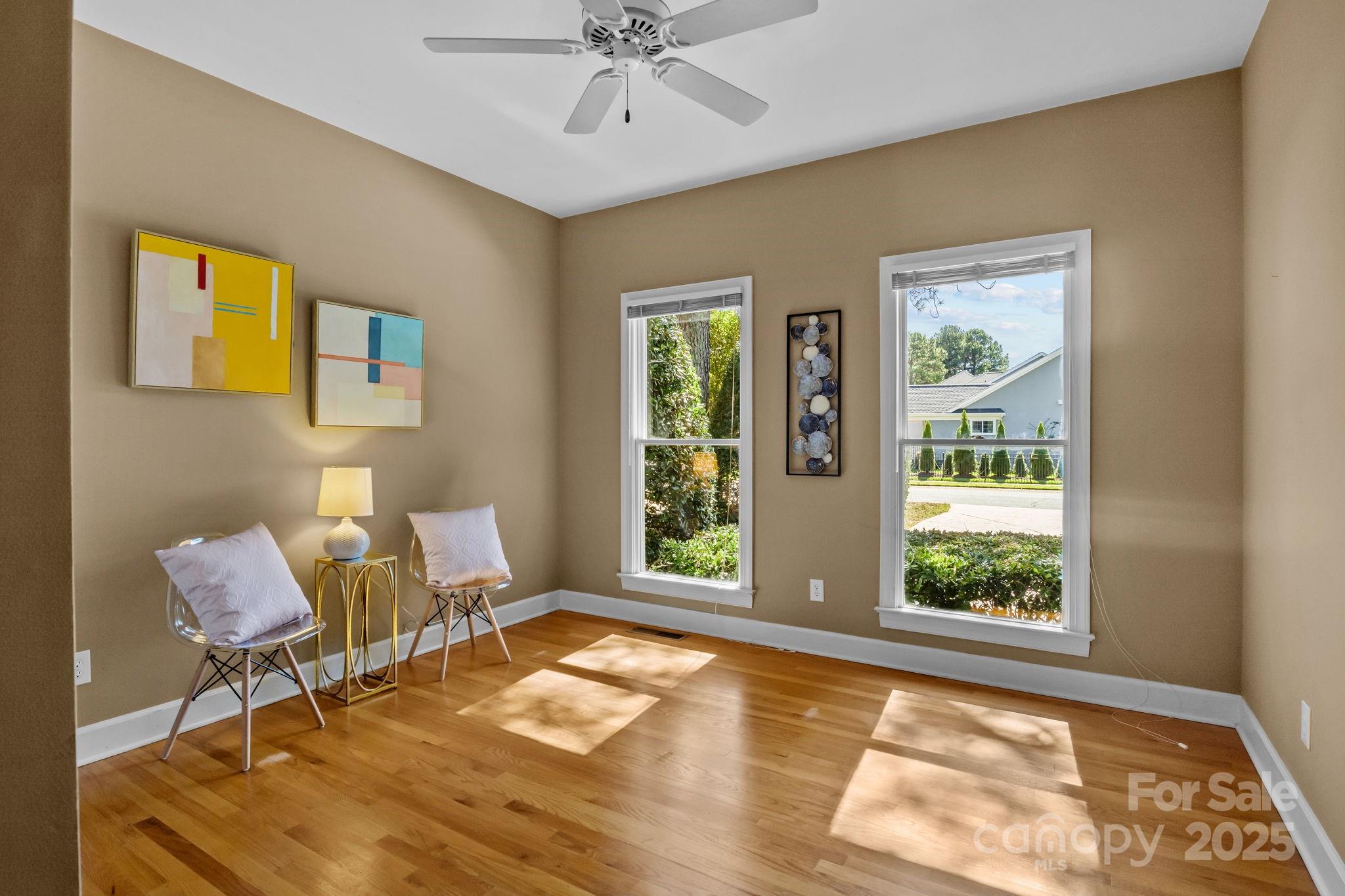 The Peninsula - Residential