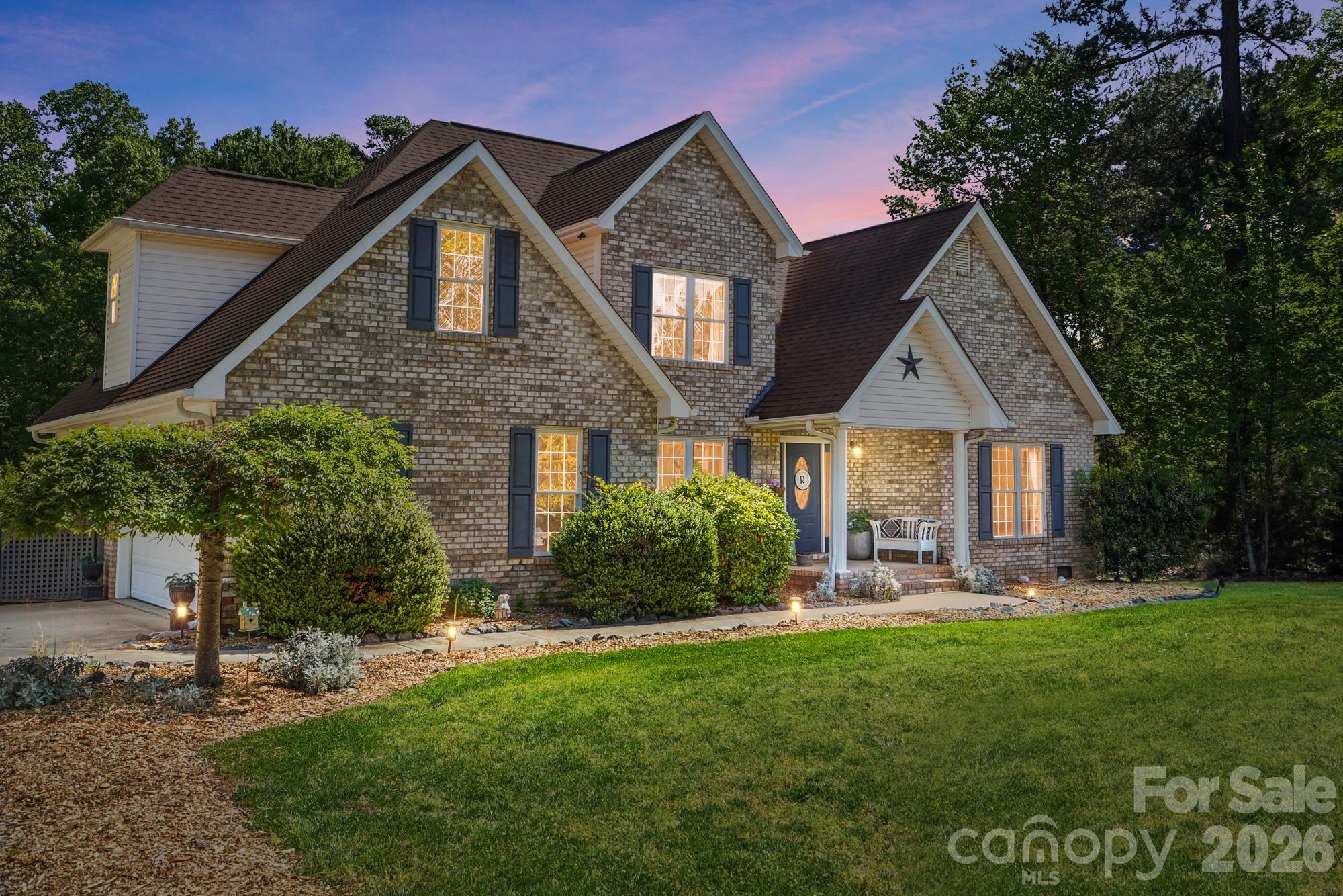 104 Ardmore Place