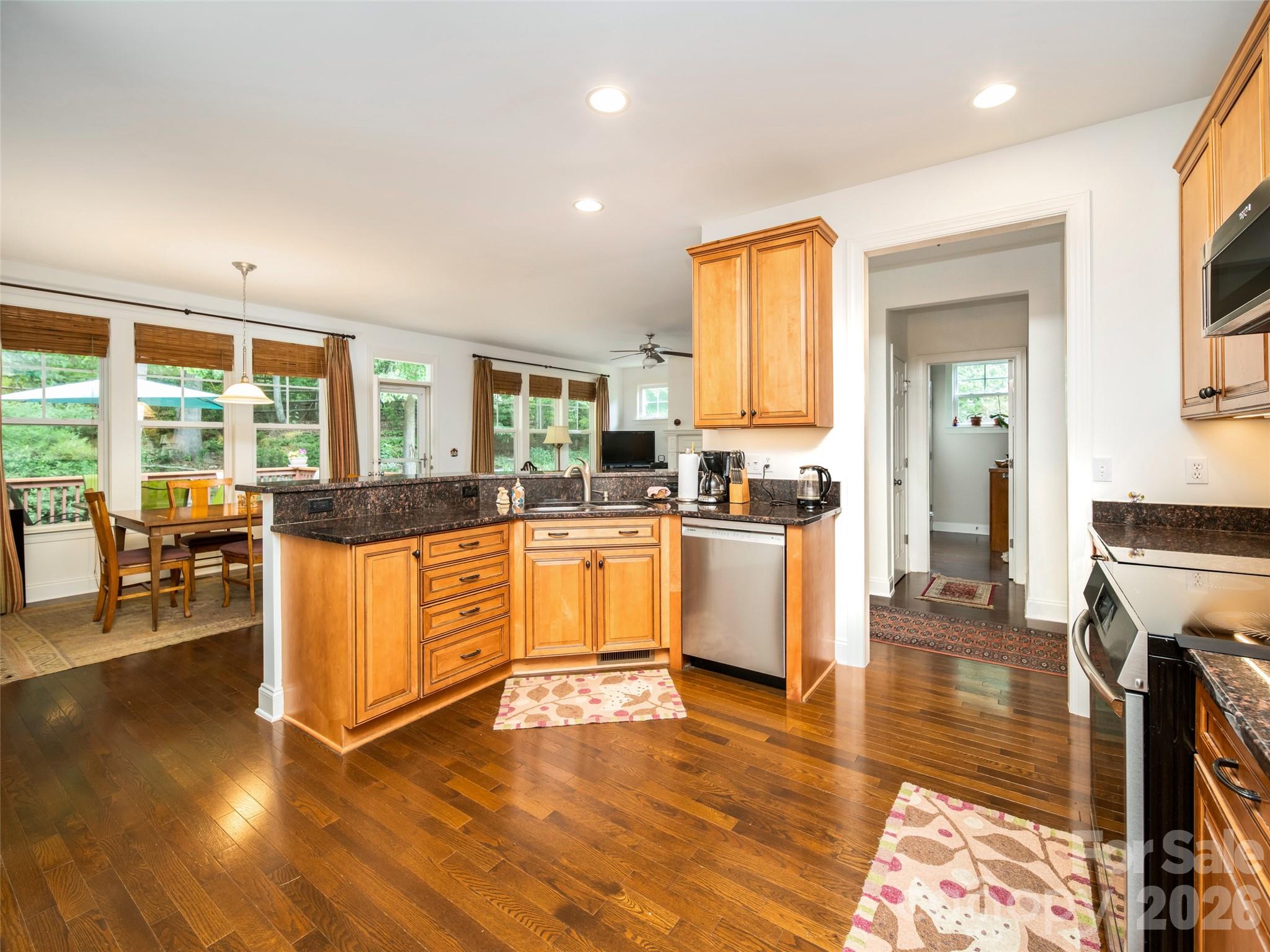 Biltmore Lake - Residential