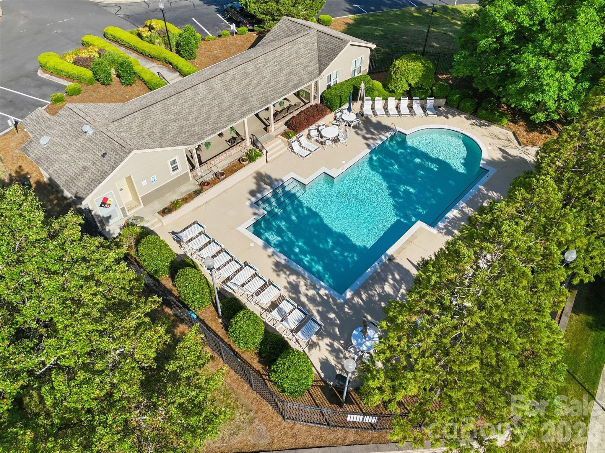 The Yachtsman - Residential