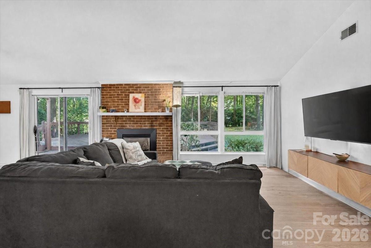 1623 Van Dyke Drive
