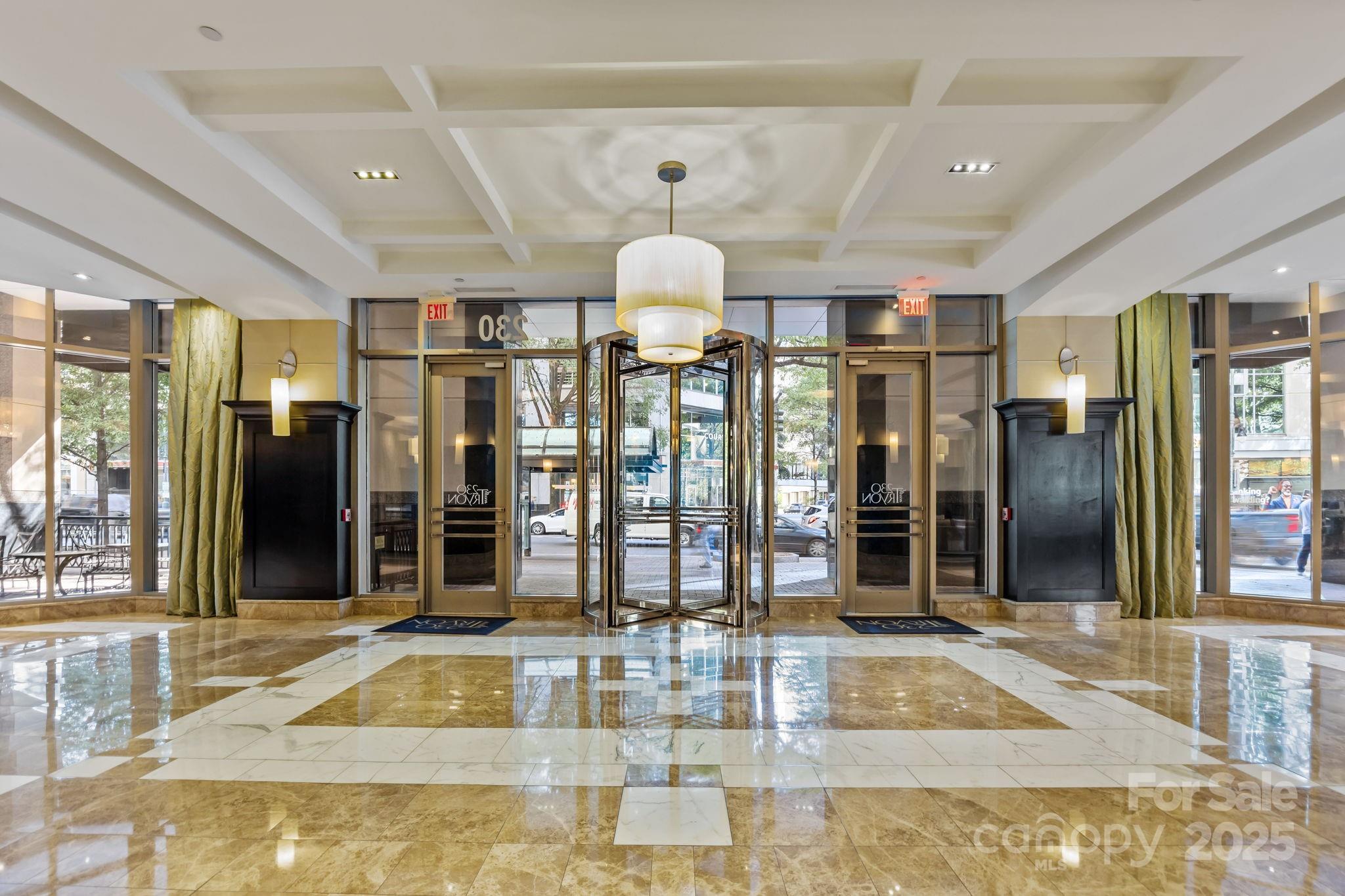 230 S Tryon Street 908