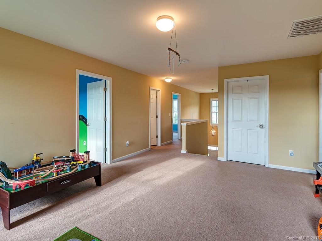 Woodbriar - Residential