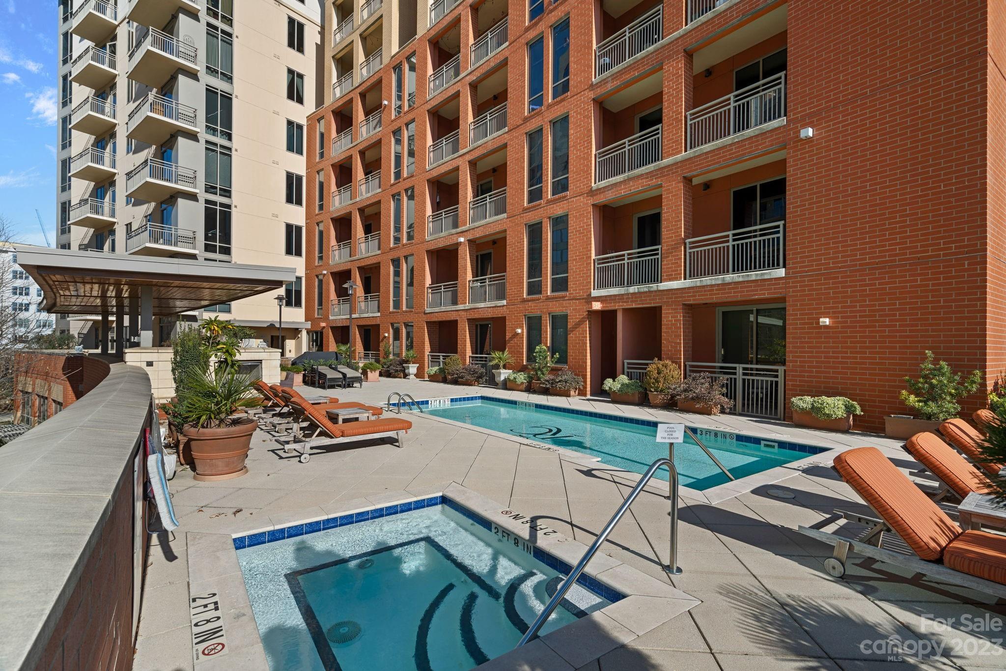 Royal Court - Residential