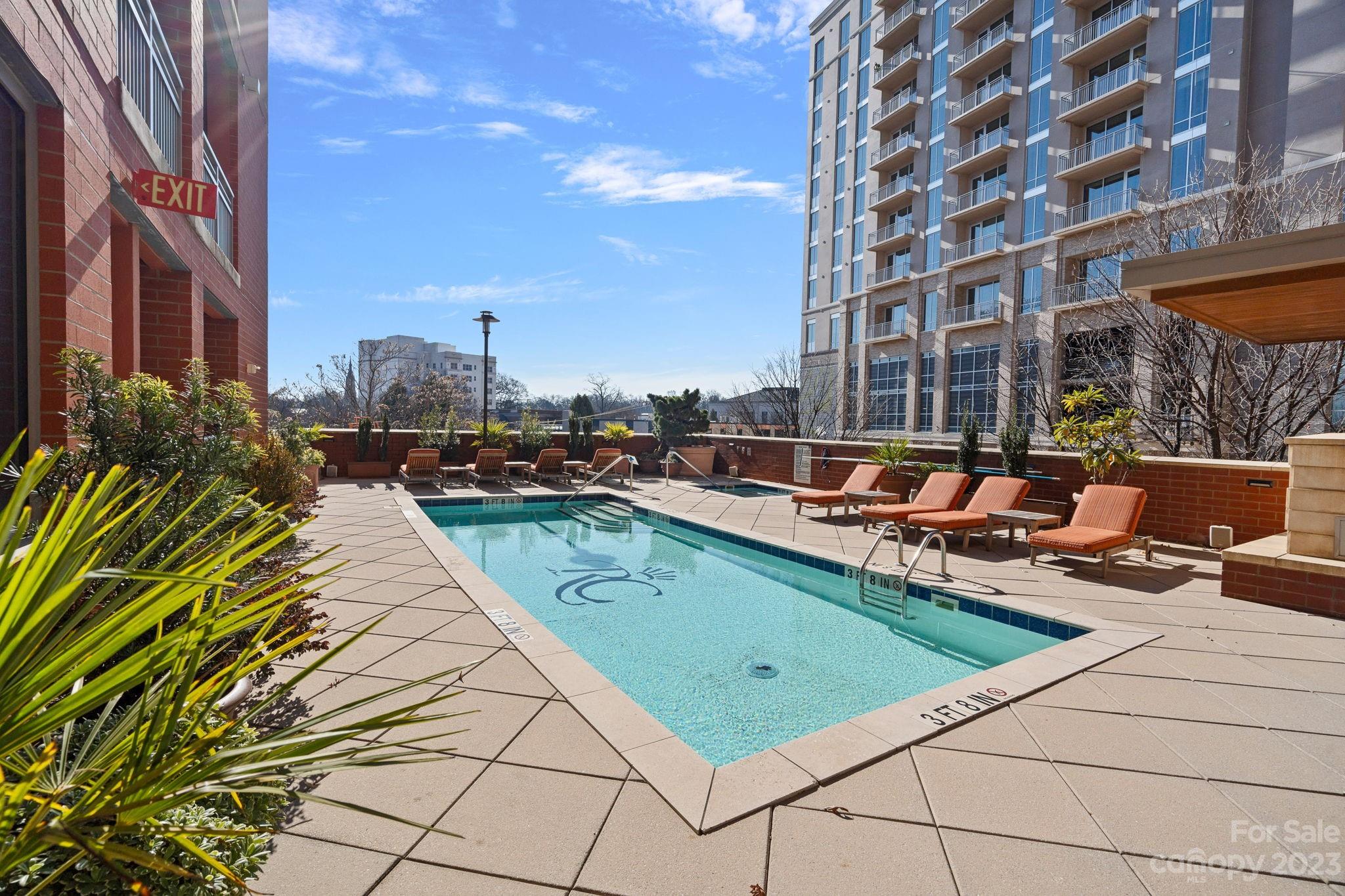 Royal Court - Residential