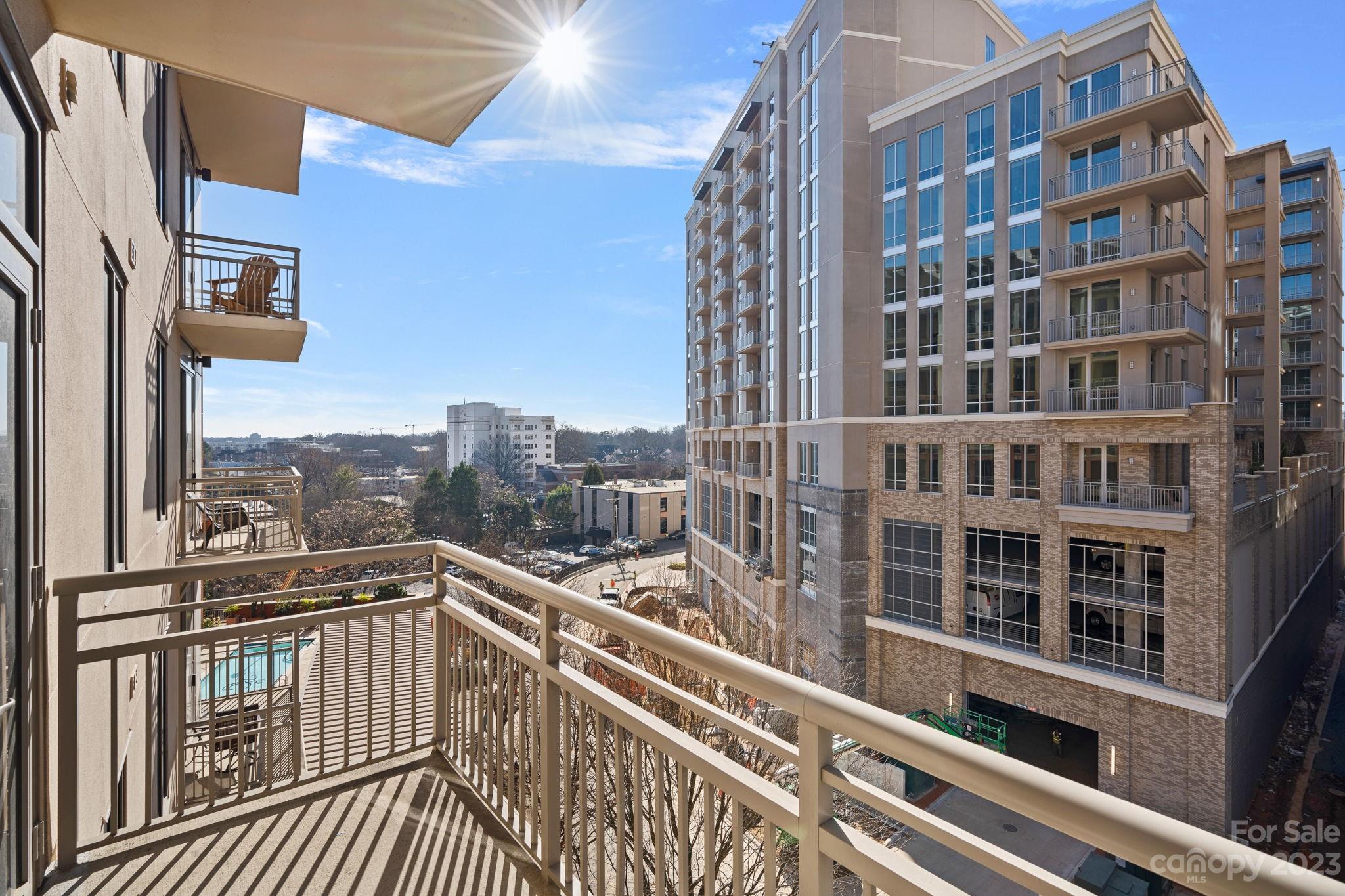 Royal Court - Residential