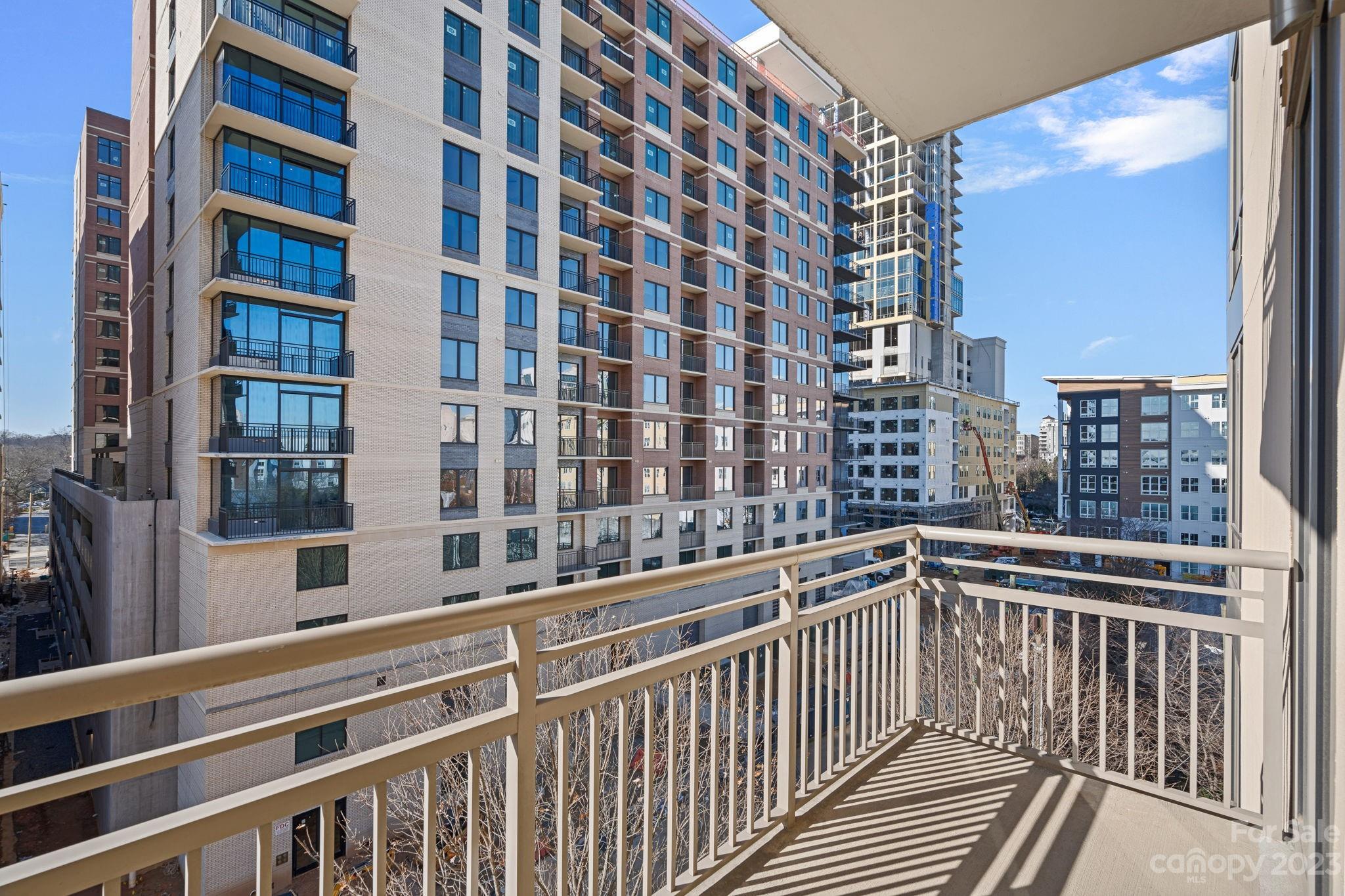 Royal Court - Residential