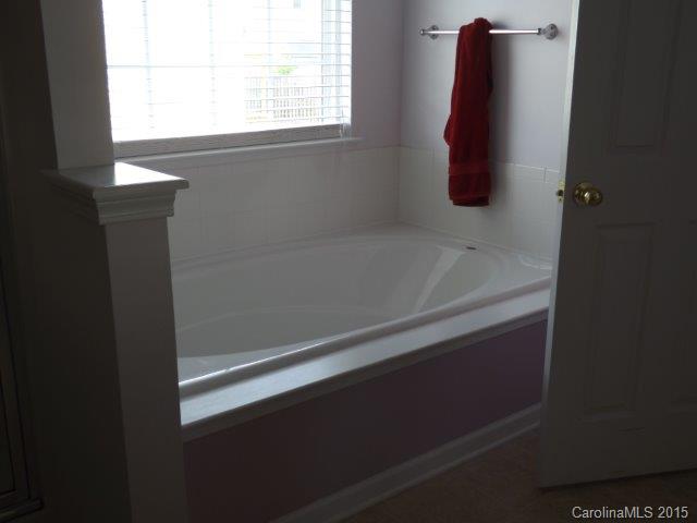 Curtis Pond - Residential Lease