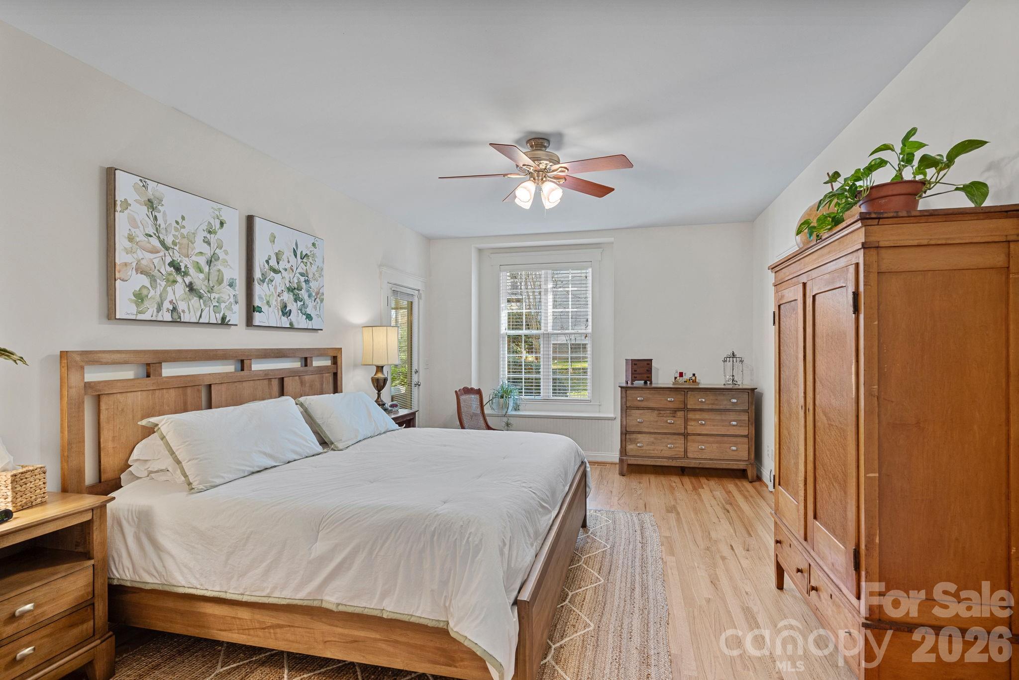 Island Forest - Residential