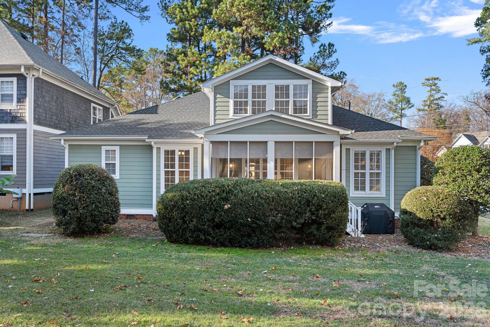 Island Forest - Residential