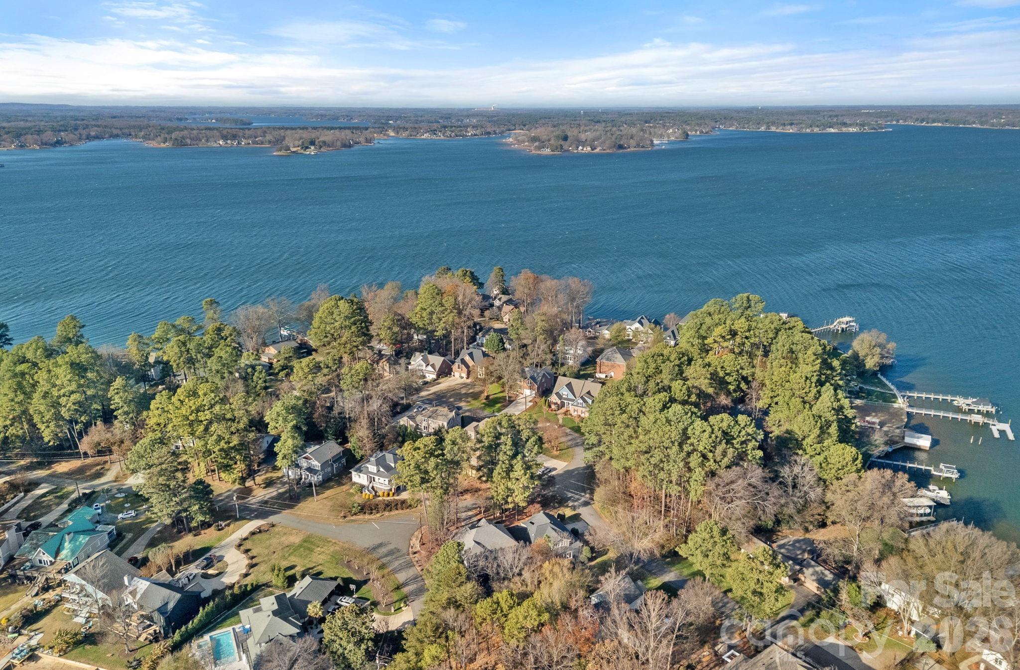 Island Forest - Residential