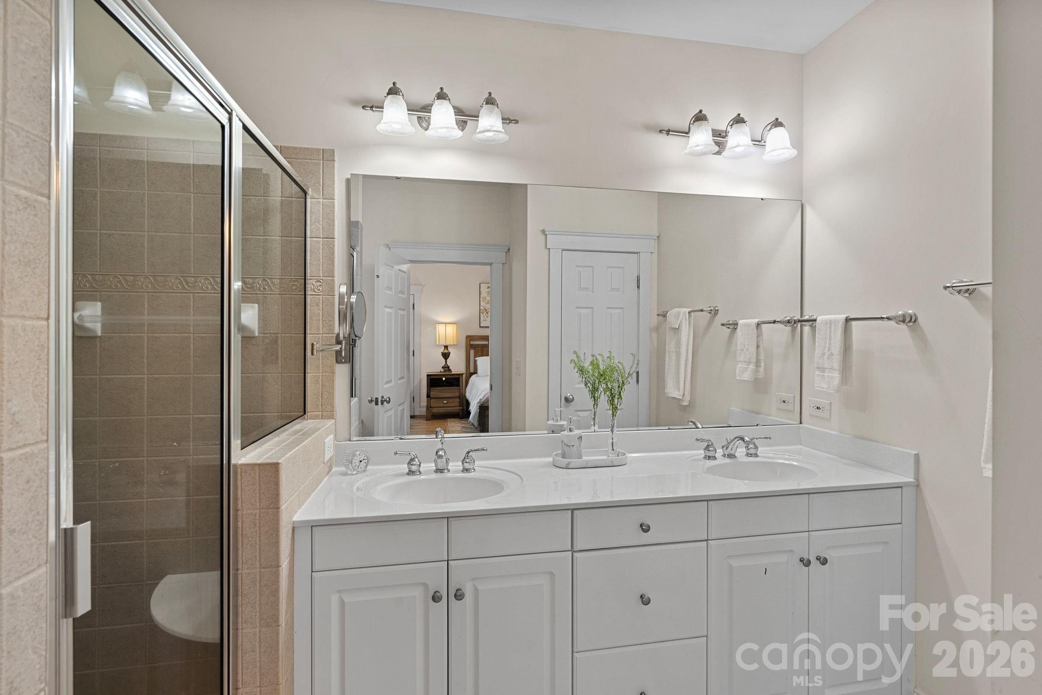 Island Forest - Residential