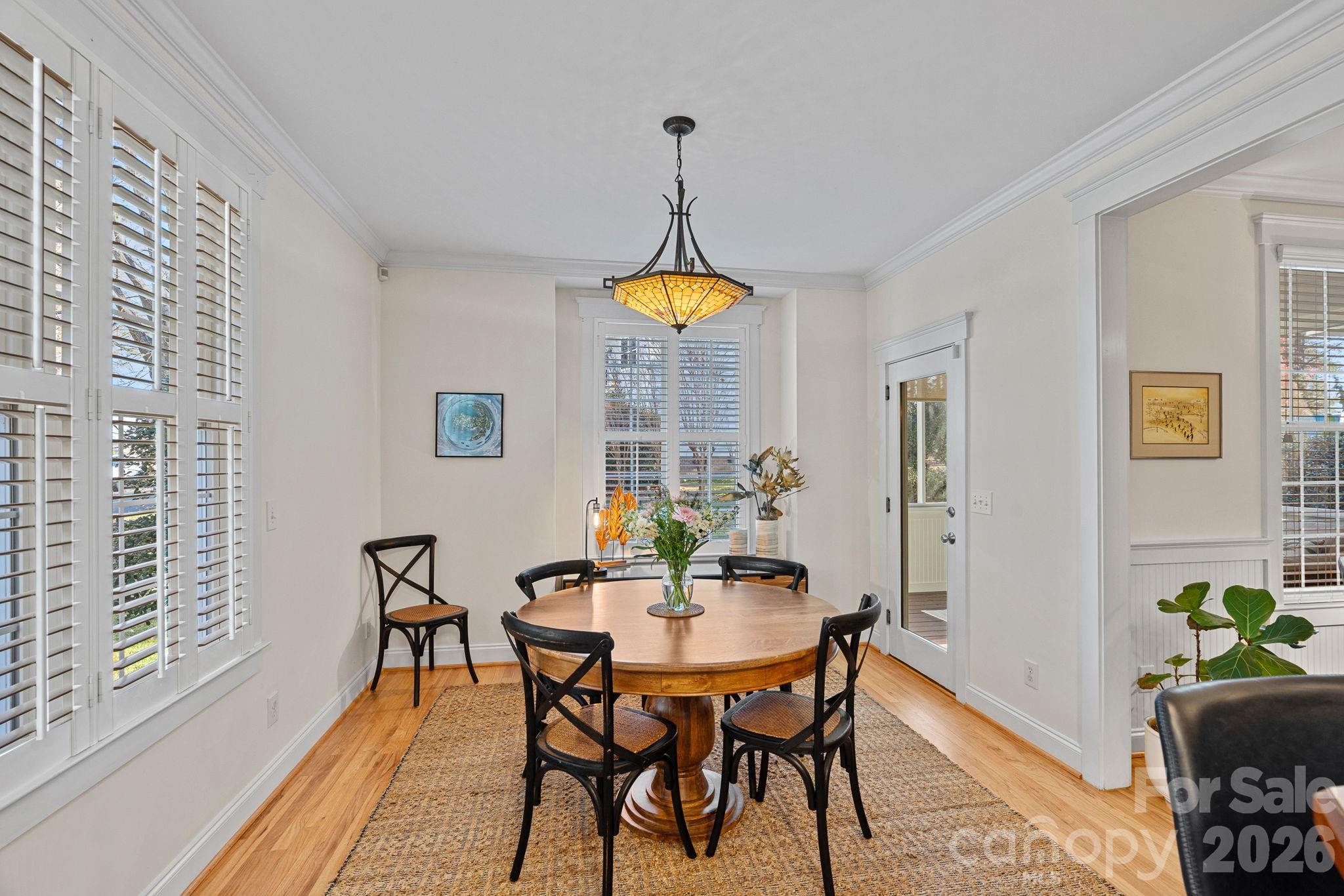 Island Forest - Residential