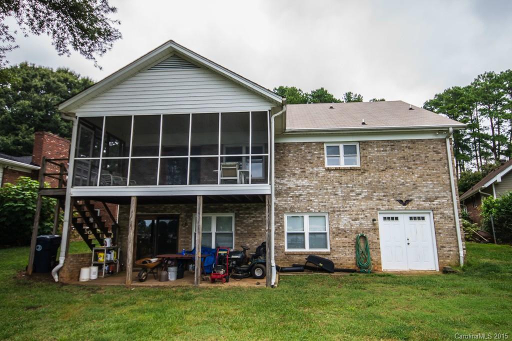 Island Forest - Residential