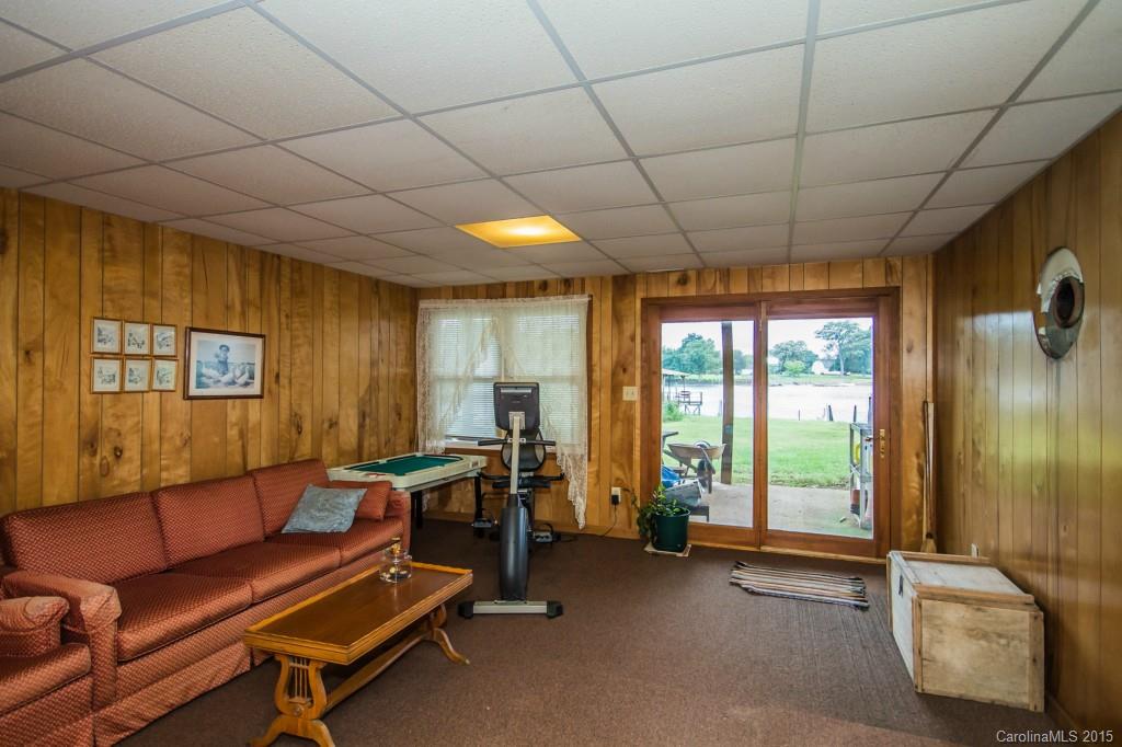 Island Forest - Residential